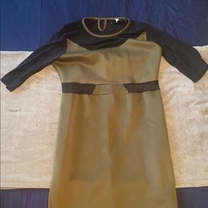 Green mid sleeve bodycon dress